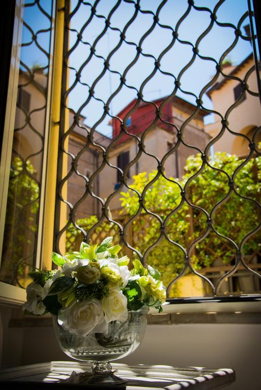 Flowers Apartments Roma Oda fotoğraf
