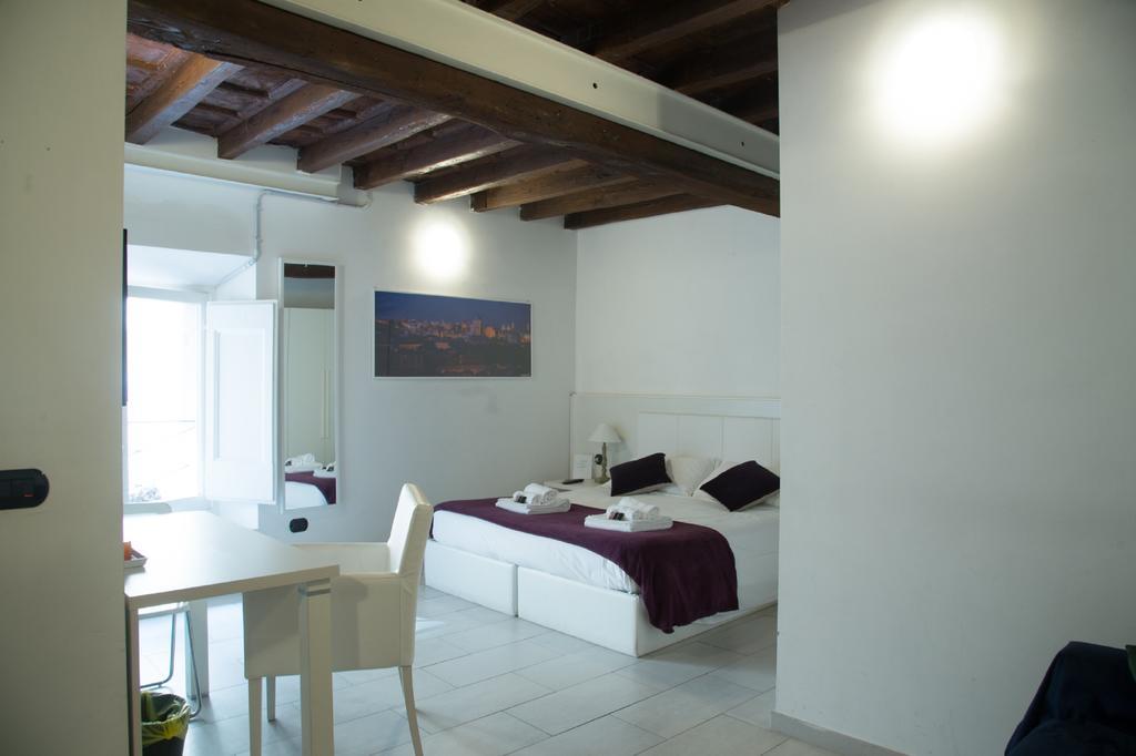 Flowers Apartments Roma Dış mekan fotoğraf