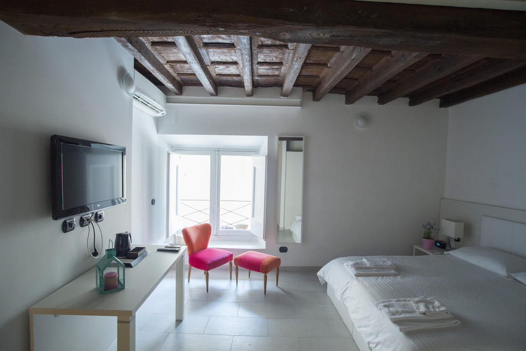Flowers Apartments Roma Dış mekan fotoğraf